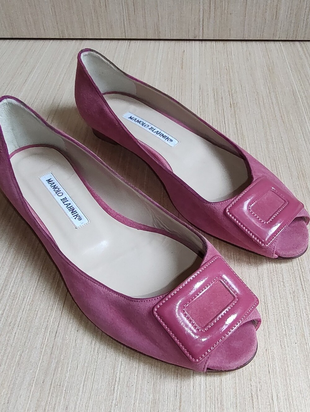 Manolo Blahnik Suede Open Toe Pink Berry Buckle Ballet Flats Nude Lining 38